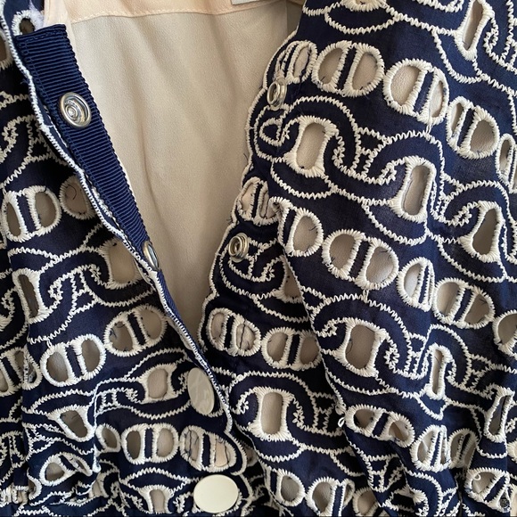 SANDRO Chain-Link Rolly Eyelet Lace Dress - Picture 3 of 12